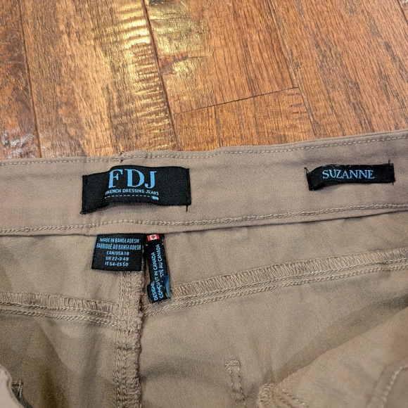 French Dressing Suzanne Relaxed Straight Leg Supreme Denim, Sandstone Tan Sz 18 - Picture 7 of 10